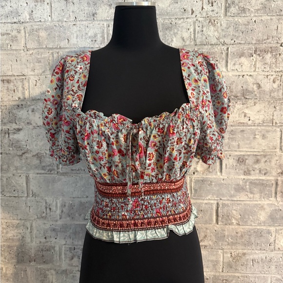 miami Tops - miami Floral Smocked Crop Top - Light Blue with Pink/Red Accents
